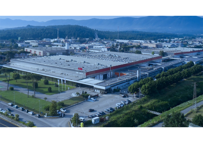foto noticia ABB Frosinone obtiene la calificación platino de UL Solutions por sus cero residuos a vertedero.